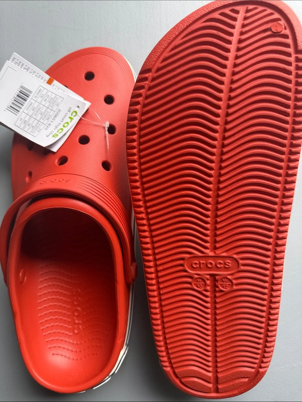 CROCS lightweight slip